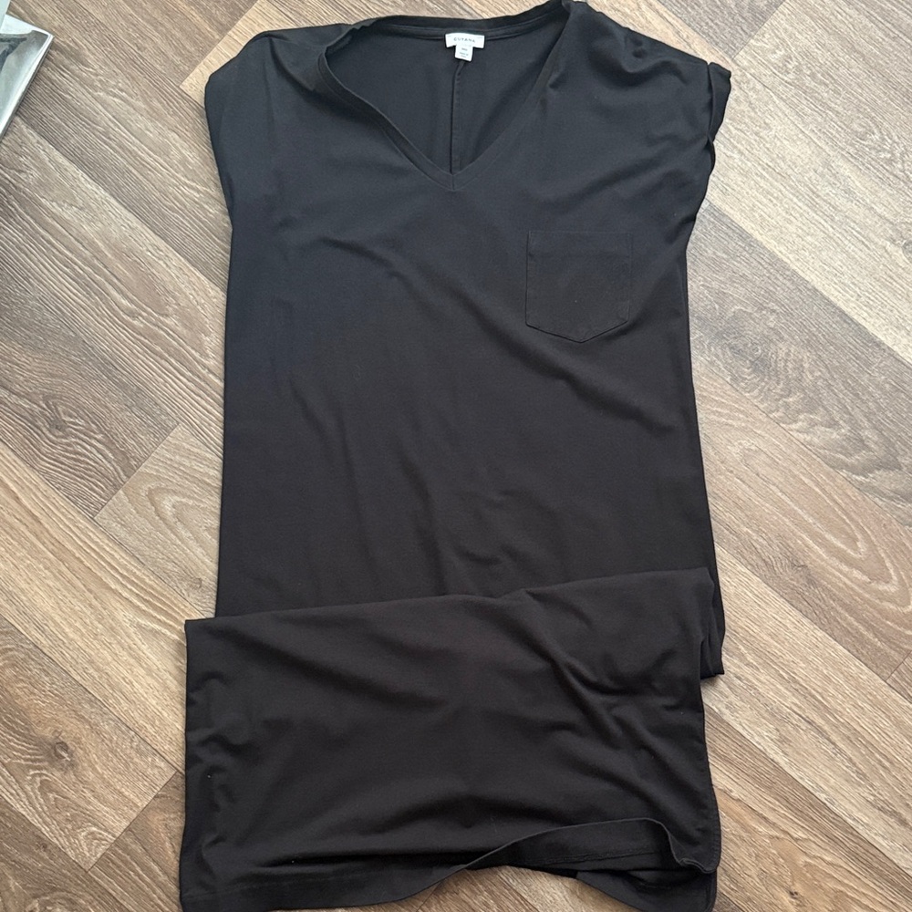 Cuyana Black V-Neck T-Shirt Dress